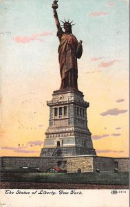 Statue of Liberty New York City, USA 1910 