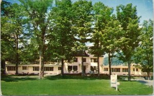 postcard New Hampshire - Storybook  Inn Motel, Glen NH