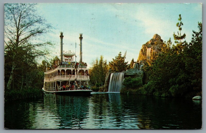 Postcard Anaheim CA c1968 Disneyland  Mark Twain Rivers of America DT-35919-C B