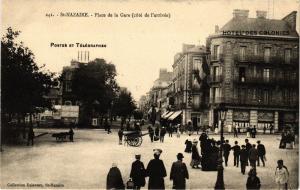 CPA St-NAZAIRE - Place de la Gare (Cote de l'arrivée) Poste et (222431) 