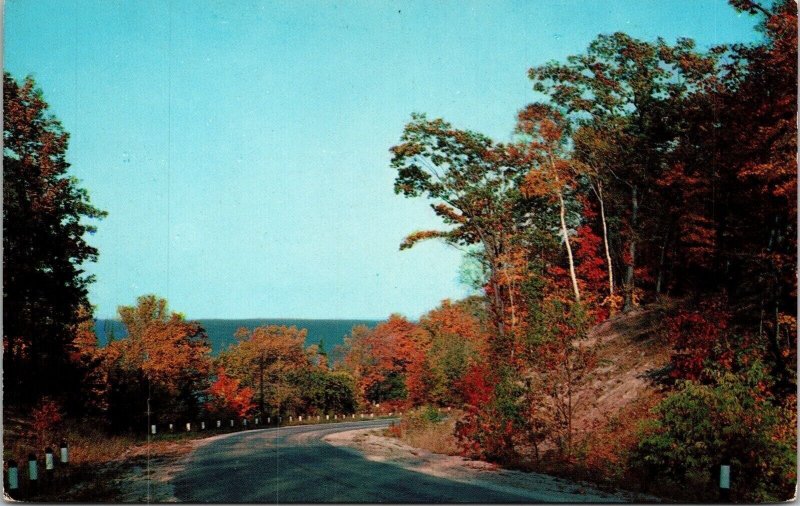 Scenic Highway Old Road Fall Autumn Scene Postcard Tichnor VTG UNP Vintage 