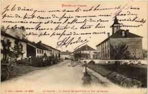 CPA Frapelle - La Centre - La Route de St-DIÉ au Col de. (455575)