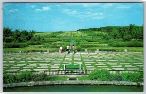 International Peace Garden Manitoba Border North Dakota ND Chrome Postcard K3