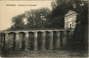 CPA DOULLENS Entrée de la Citadelle (19078)