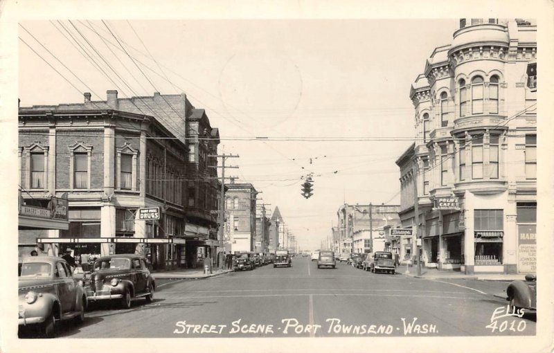 PORT TOWNSEND, WA Street Scene RPPC Ellis Photo Drug Stores Palm's Cafe 1950