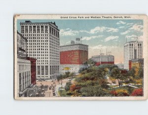 Postcard Grand Circus Park and Madison Theatre, Detroit, Michigan