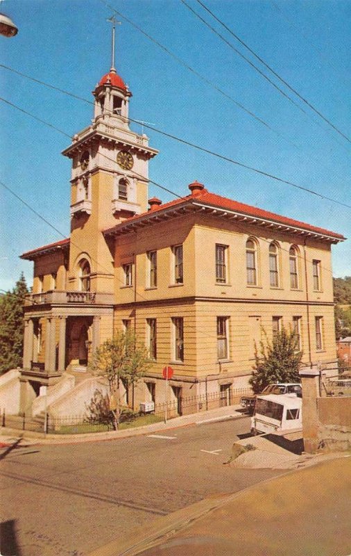 TUOLUMNE COUNTY COURT HOUSE Sonora, CA c1960s Vintage Postcard