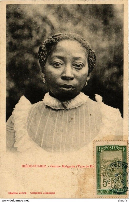 CPA AK Diego Suarez- Femme Malgache MADAGASCAR (819071)