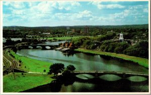 Vintage Postcard Harvard University & Charles River Cambridge Massachusetts KA21