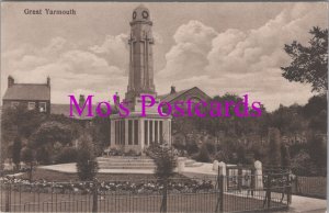 Norfolk Postcard - Great Yarmouth War Memorial HM376