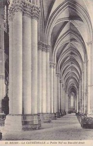 France Reims La Cathedrale Petit Nef ou Bas-cote droit