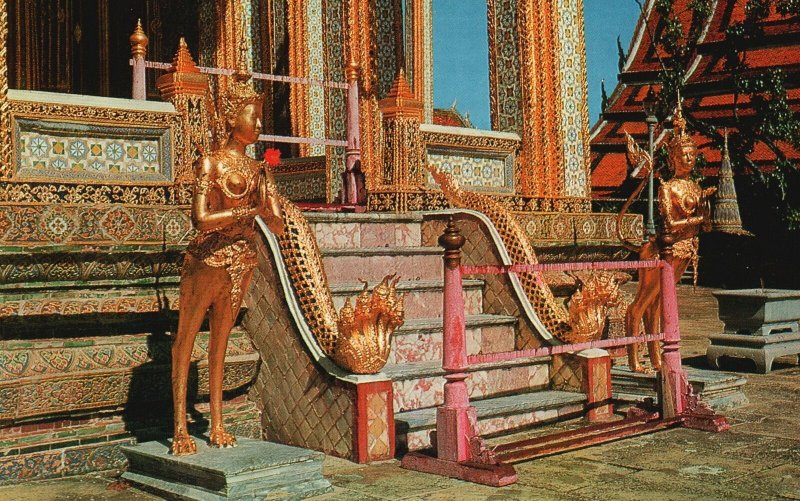 Vintage Postcard Inside The Temple of The Emerald Buddha Bangkok Thailand