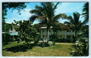 FORT LAUDERDALE, Florida FL ~ Roadside SUN COAST HOTEL ca 1950s Postcard
