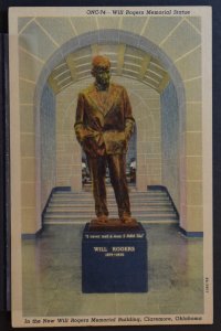 Claremore, OK - Will Rogers Memorial Statue