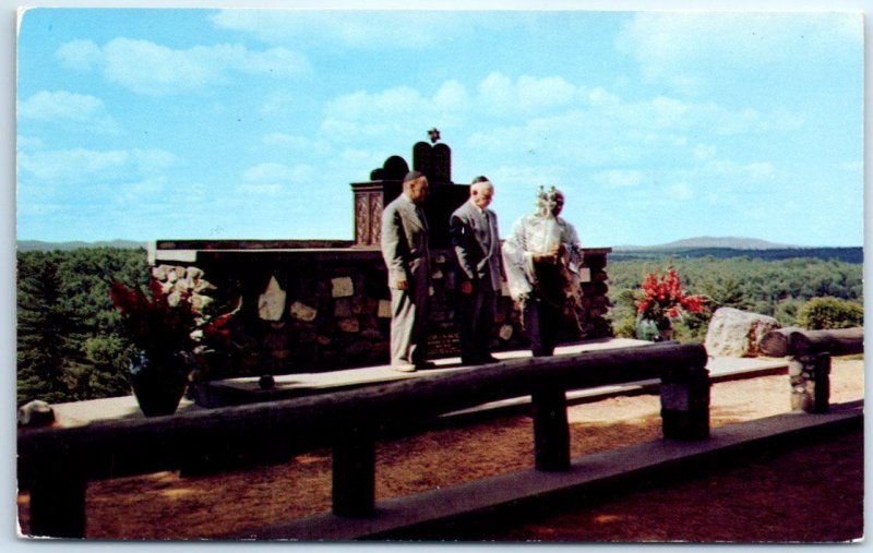 M-42761 Removing Torah from the Aron-ha-Kodesh Cathedral of the Pines Rindge N H