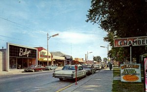 Oscoda, Michigan - Shop at Belyn's in dowtown - in the 1950s