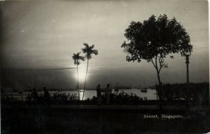 PC CPA SINGAPORE, SUNSET, VINTAGE REAL PHOTO POSTCARD (b11971)