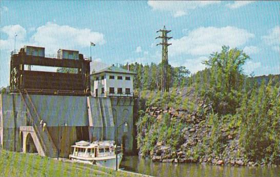 New York Litlle Falls Lock 17 New York State Barge Canal