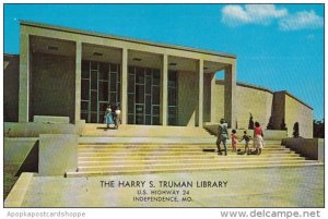 Missouri Independence Entrance To The Harry S Truman Library