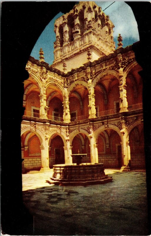 Colonial Patio Federal Palace Queretaro Qro Mexico Postcard VTG UNP Vintage 