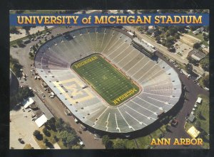 NESTLE KIT KAT CANDY BAR ADVERTISING POSTCARD