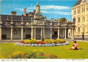 uk45595 queen annes walk barnstalpe devon uk