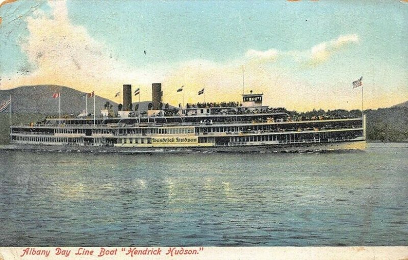 Albany NY Day Line BoatHendrick Hudson Ship Postcard