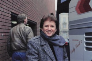 Unidentified Celebrity Autograph Fan Signing 49 Private Meeting Photo