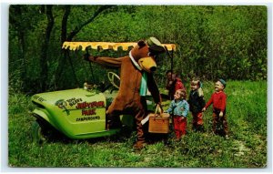 YOGI BEAR & PIC-A-NIC BASKET w/Kids at Jellystone Park Campground 1971 Postcard