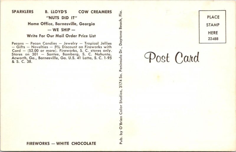 Advertising B LLOYD'S PECANS~FIREWORKS~TEXACO GAS Roadside Store SC~GA Postcard