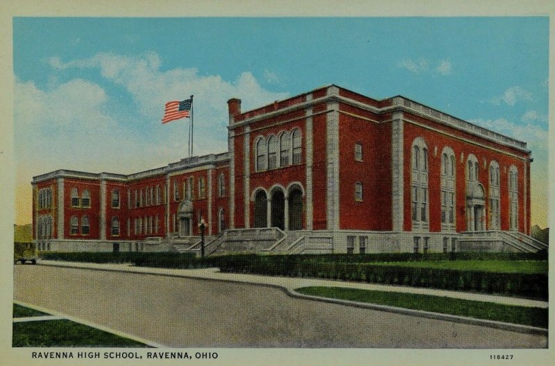 Ravenna High School, Ravenna, Ohio Vintage Postcard P58 