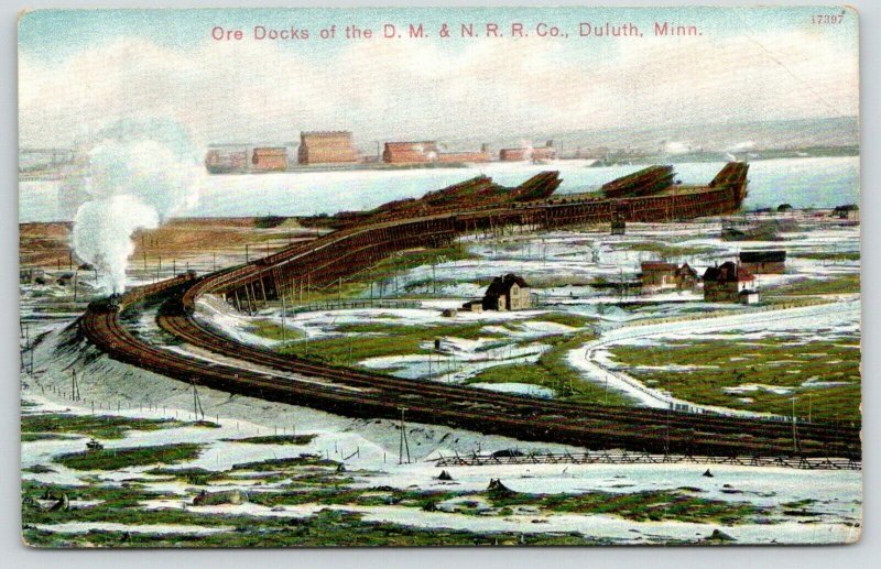 Duluth MN~Ore Docks Panorama~DM&NRR Co~Railroad Tracks Curve to Waterfront~1910 