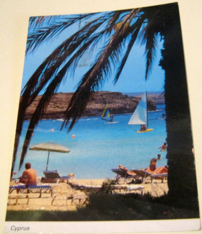 Cyprus Seafront 580 Triarchos - posted 1991