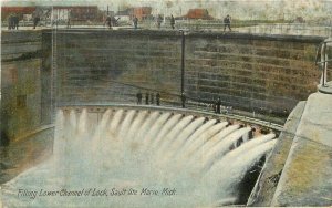 Michigan Sault Ste Marie Filling lower Channel lock Postcard Young Lord 22-7428