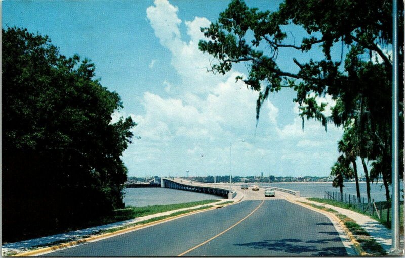 New South Bridge Halifax River Daytona Beach FL Florida VTG Postcard UNP Unused 