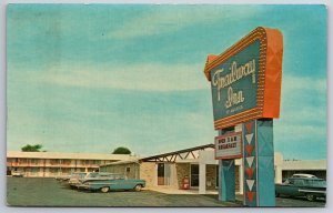 Athens Alabama~Trailway Inn~Lightbulb Neon Sign~Roadside Motel~1950s Cars~PC