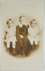 RPPC Most Darling Young Children Victorian Twos Sisters and Brother Postcard C24