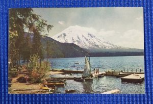 Union Oil Company #34 Natural Color Scenes of the West Mt Saint Helens Postcard