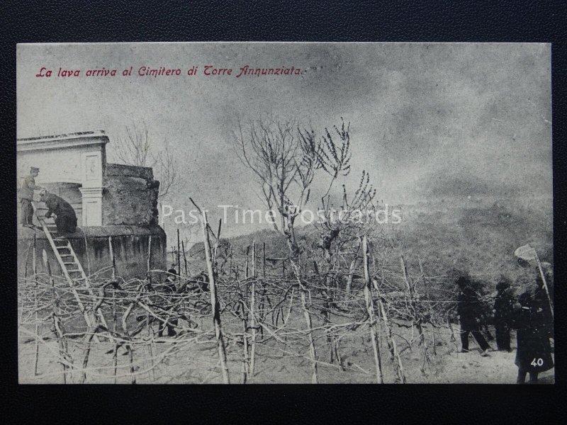 Vesuvius Eruzione Del Lava Arriving en Cemetery c1906 Raro Tarjeta Postal