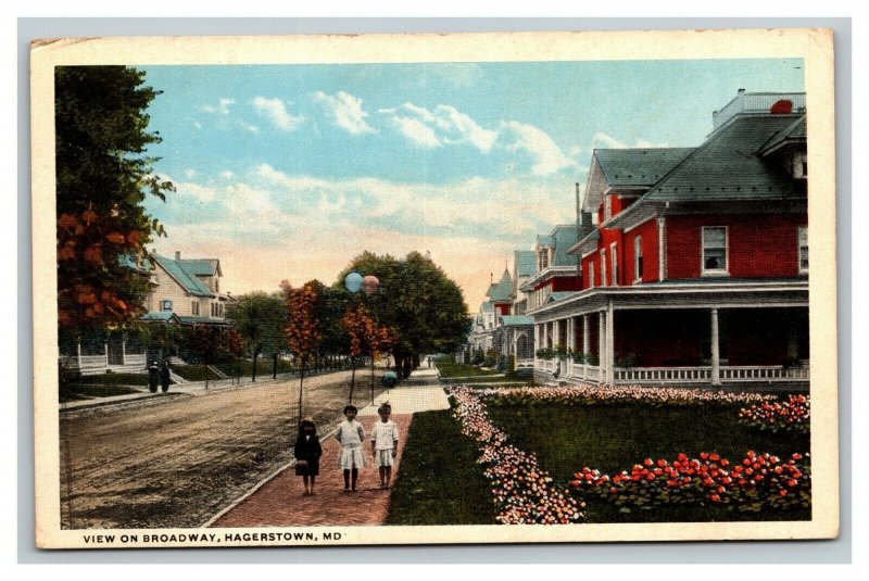 Vintage 1910's Postcard View on Broadway Hagerstown Maryland