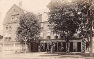 Brandon Vermont birds eye view Brandon Inn entrance real photo pc Z20527