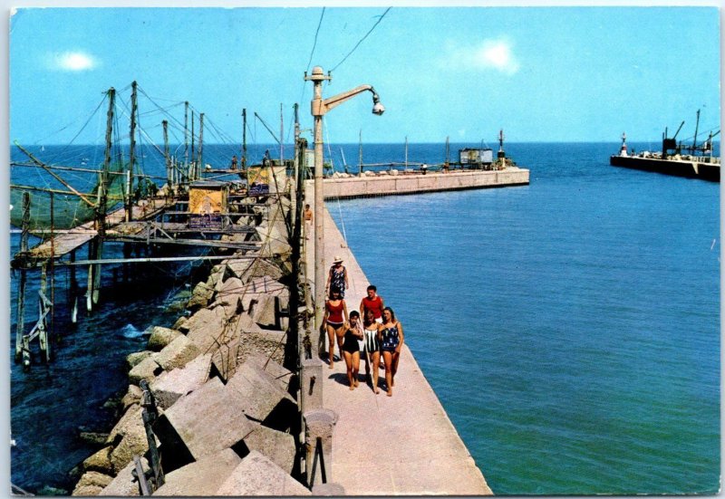 M-57538 Pier and Wet-Dock Fano Italy