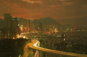 CONTINENTAL SIZE POSTCARD NIGHT VIEW OF CAUSEWAY BAY AND CENTRAL HONG KONG