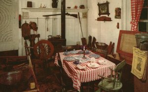 Vintage Postcard Heart of Dutchland Dutch Kitchen Pennsylvania PA