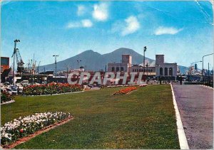 Postcard Modern Napoli Maritime Station