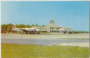 VA MUNICIPAL AIRPORT-NORFOLK, VIRGINIA 1954 Postcard Capitol Airlines 