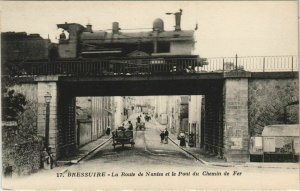 CPA BRESSUIRE La Route de Nantes et le Pont du Chemin de Fer (1140407)