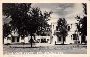 Colorado CO Postcard RPPC 1944 COLORADO SPRINGS Amis AUTO COURT MOTEL Roadside