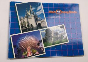 Walt Disney World Pictorial Souvenir Brochure Magic Kingdom Epcot 1986