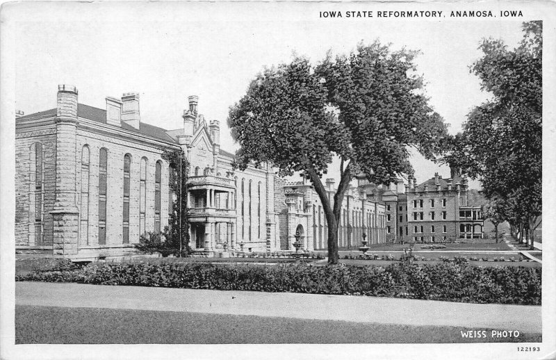 Anamosa Iowa 1930s Postcard Iowa State Reformatory